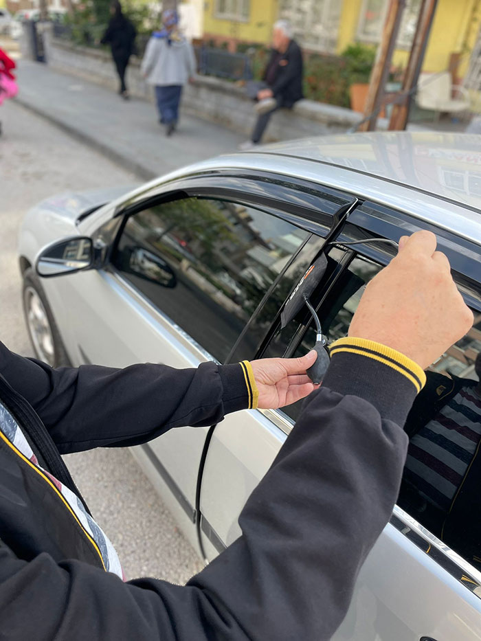 Taşkent Oto Kilitçisi